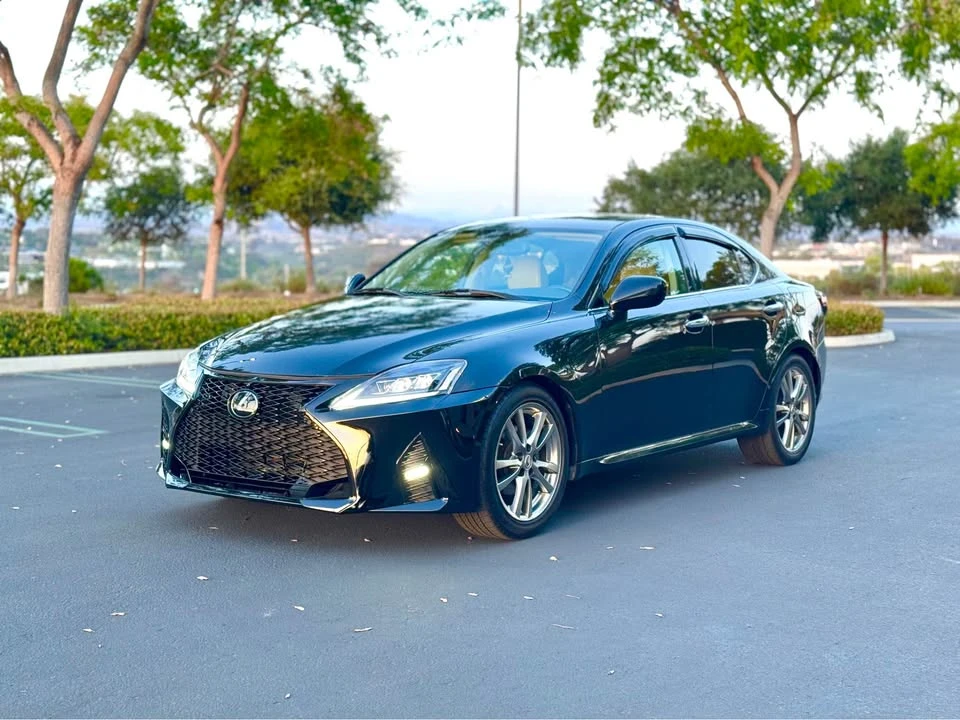 2007 Lexus IS 2nd Gen - Image 2 of 11
