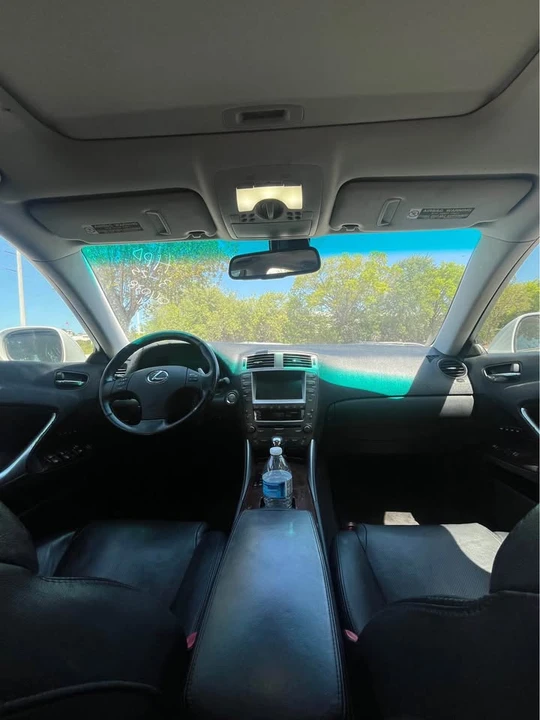 2007 Lexus IS 2nd Gen - Image 3 of 6