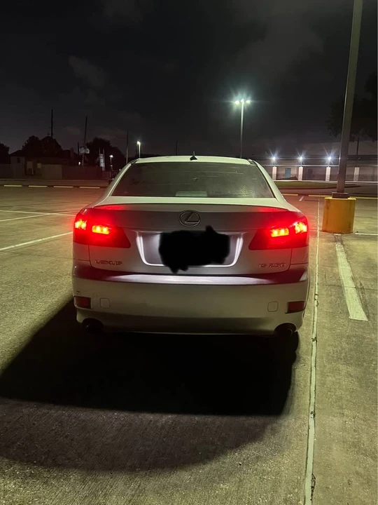 2007 Lexus IS 2nd Gen - Image 3 of 8
