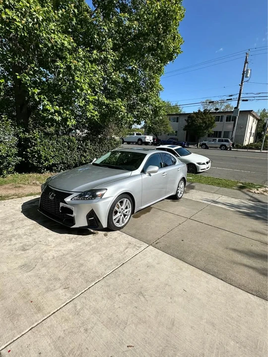 2007 Lexus IS 2nd Gen - Image 2 of 7