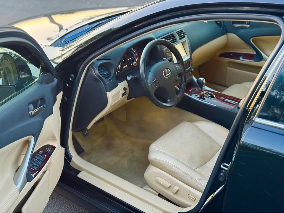 2007 Lexus IS 2nd Gen - Image 6 of 11