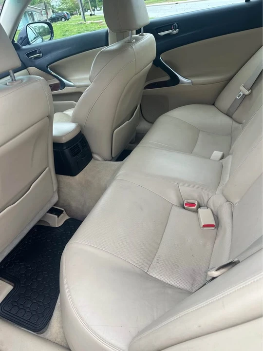 2007 Lexus IS 2nd Gen - Image 7 of 8