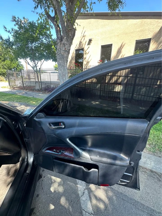 2007 Lexus IS 2nd Gen - Image 11 of 12