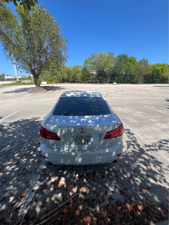 2007 Lexus IS 2nd Gen - Image 6 of 6