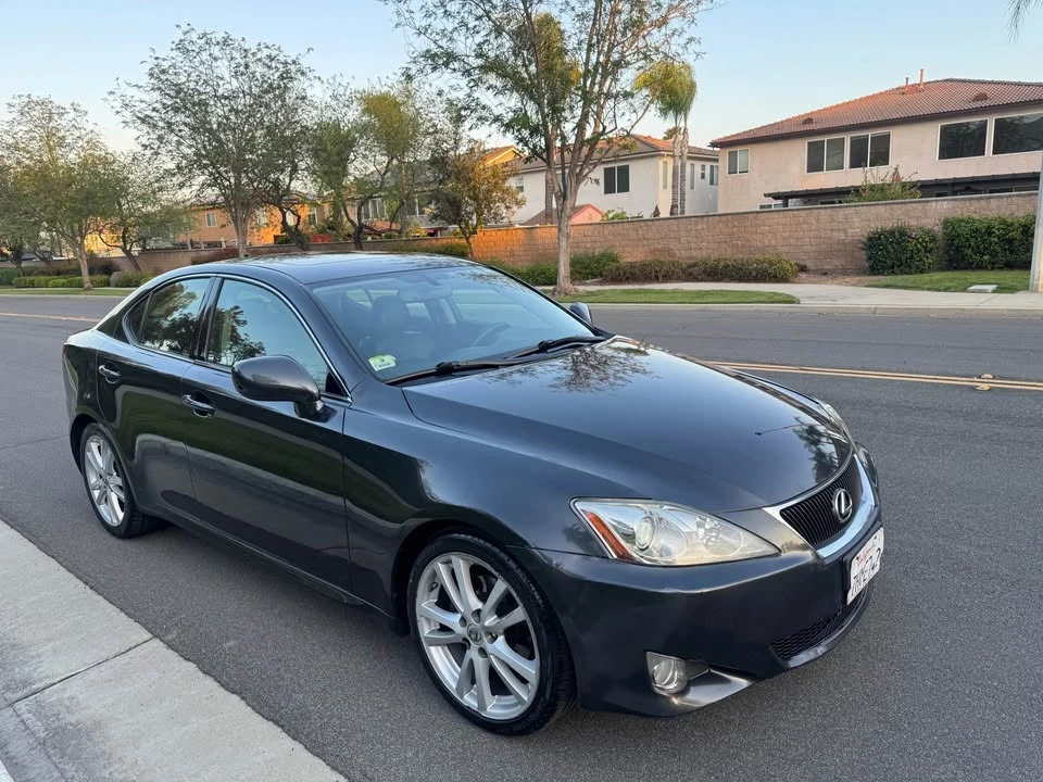 2007 Lexus IS 2nd Gen - Image 8 of 15