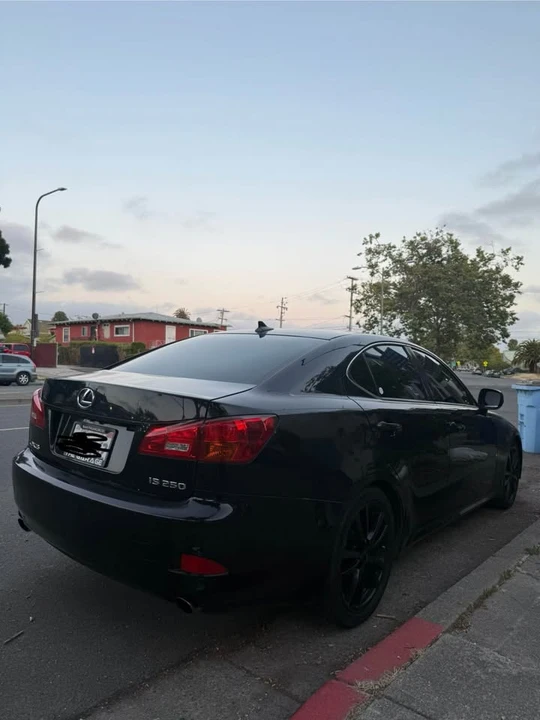 2007 Lexus IS 2nd Gen - Image 3 of 7