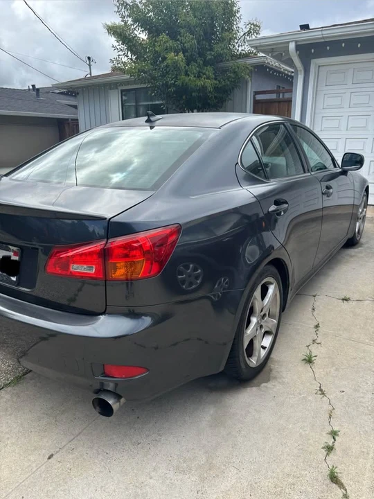 2007 Lexus IS 2nd Gen - Image 3 of 7