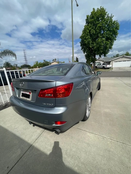 2007 Lexus IS 2nd Gen - Image 2 of 6
