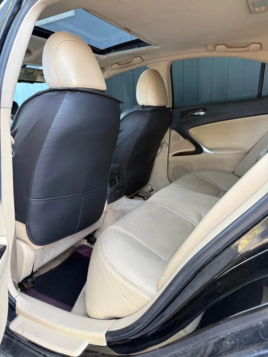 2007 Lexus IS 2nd Gen - Image 5 of 7