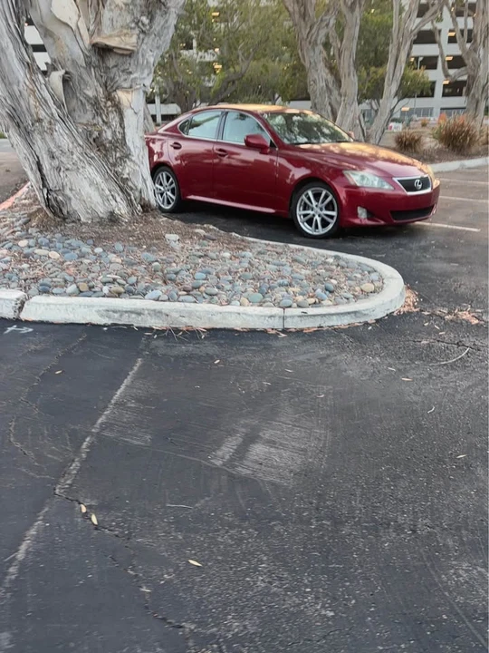 2007 Lexus IS 2nd Gen - Image 6 of 7