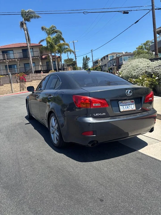 2007 Lexus IS 2nd Gen - Image 4 of 5