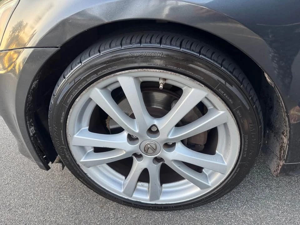 2007 Lexus IS 2nd Gen - Image 13 of 15