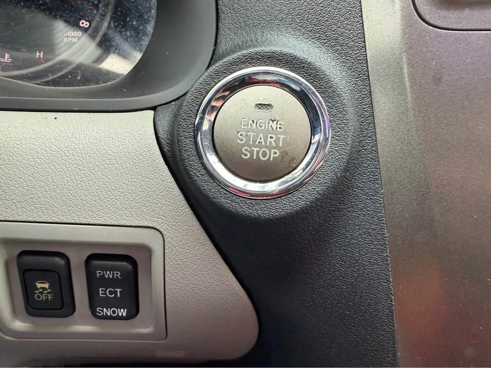 2007 Lexus IS 2nd Gen - Image 13 of 15