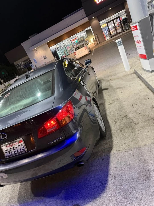 2007 Lexus IS 2nd Gen - Image 3 of 10
