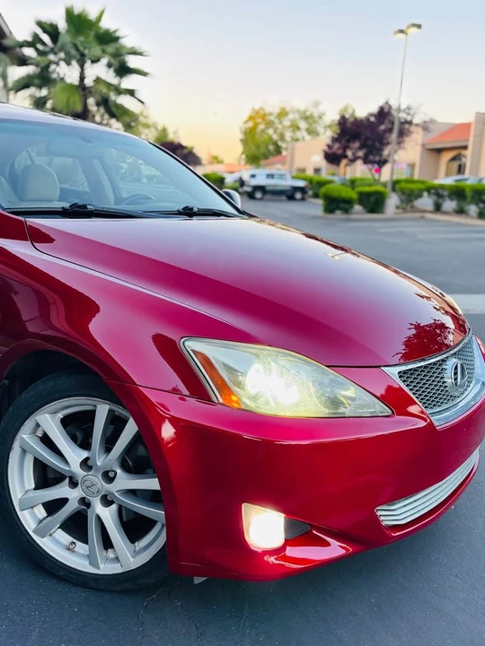 2007 Lexus IS 2nd Gen - Image 8 of 15