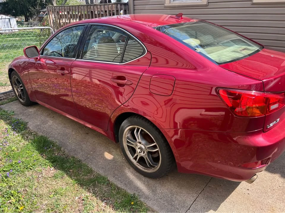2007 Lexus IS 2nd Gen - Image 2 of 5