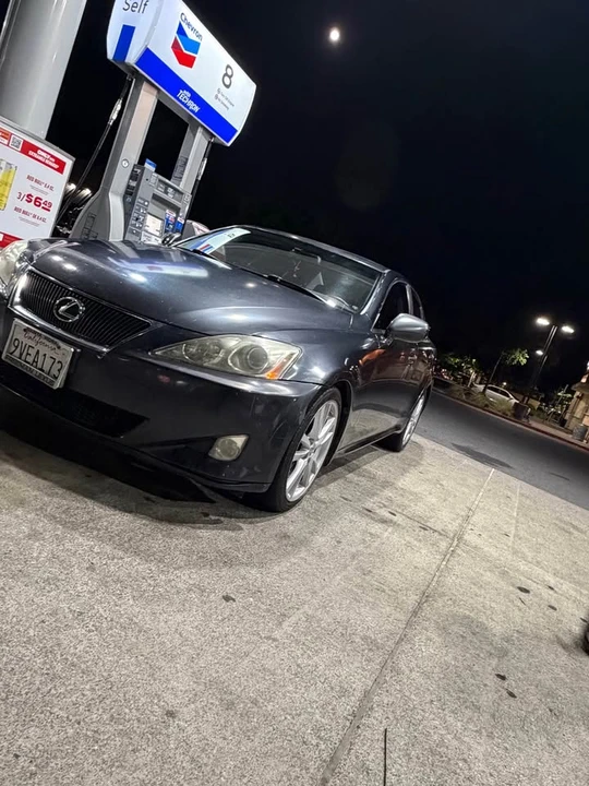 2007 Lexus IS 2nd Gen - Image 9 of 10