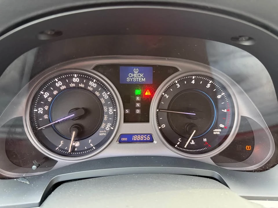 2007 Lexus IS 2nd Gen - Image 8 of 15