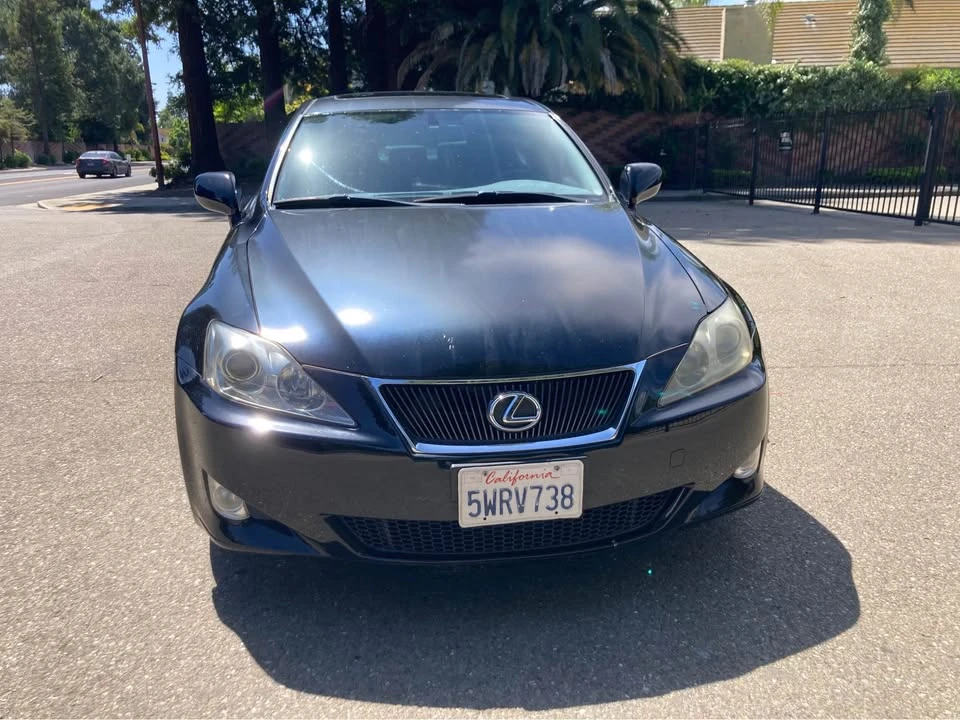 2007 Lexus IS 2nd Gen - Image 4 of 11