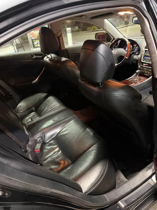 2007 Lexus IS 2nd Gen - Image 6 of 10