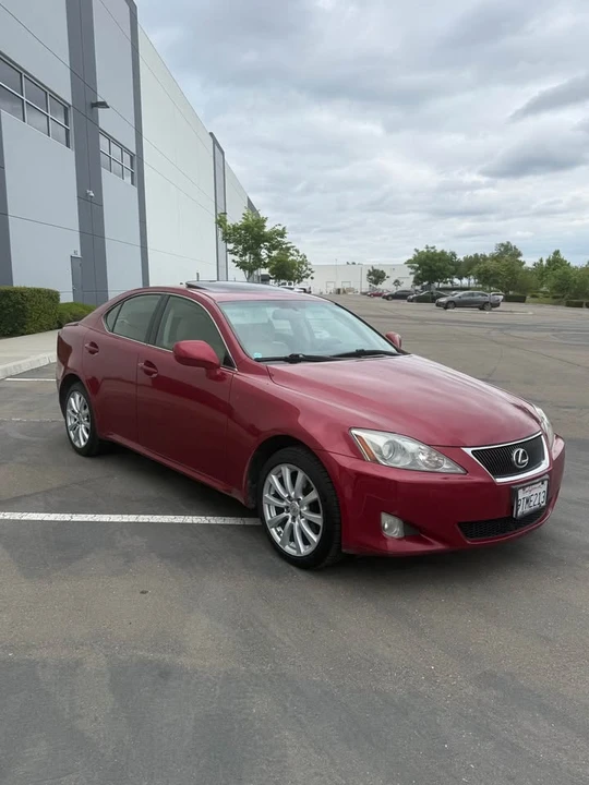 2007 Lexus IS 2nd Gen - Image 2 of 15