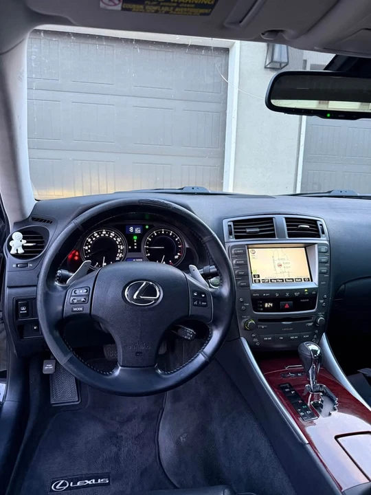 2007 Lexus IS 2nd Gen - Image 8 of 8