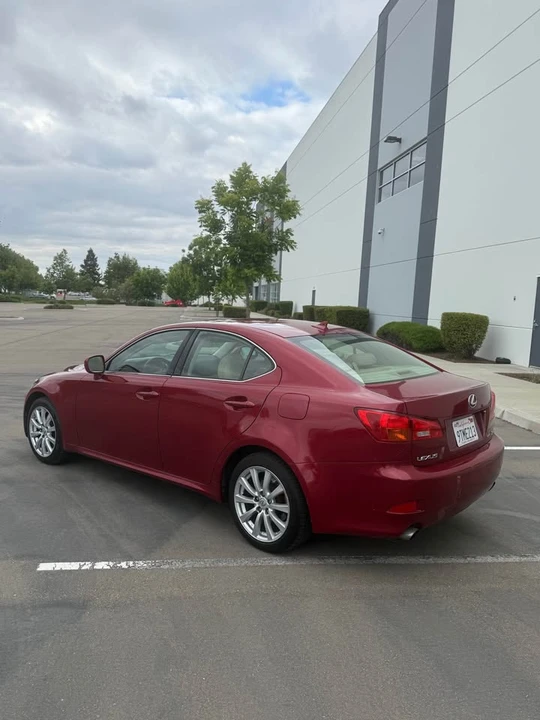 2007 Lexus IS 2nd Gen - Image 3 of 15