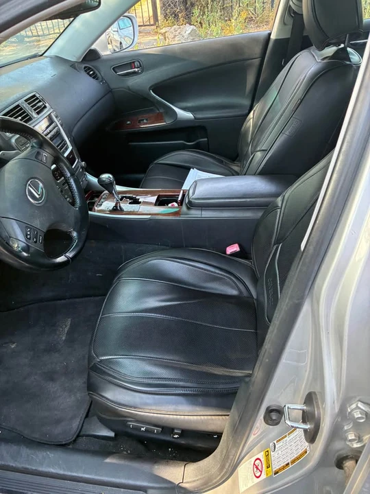 2007 Lexus IS 2nd Gen - Image 6 of 6