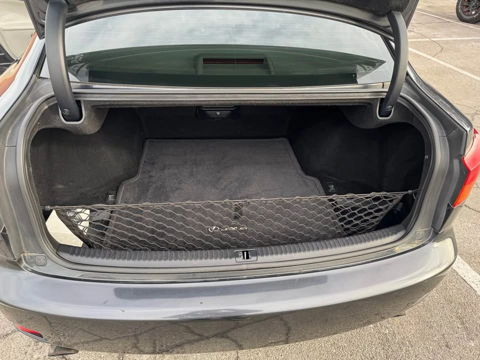 2007 Lexus IS 2nd Gen - Image 6 of 9
