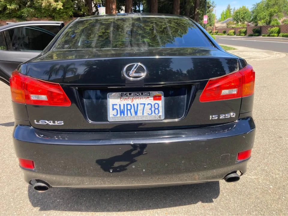 2007 Lexus IS 2nd Gen - Image 5 of 11