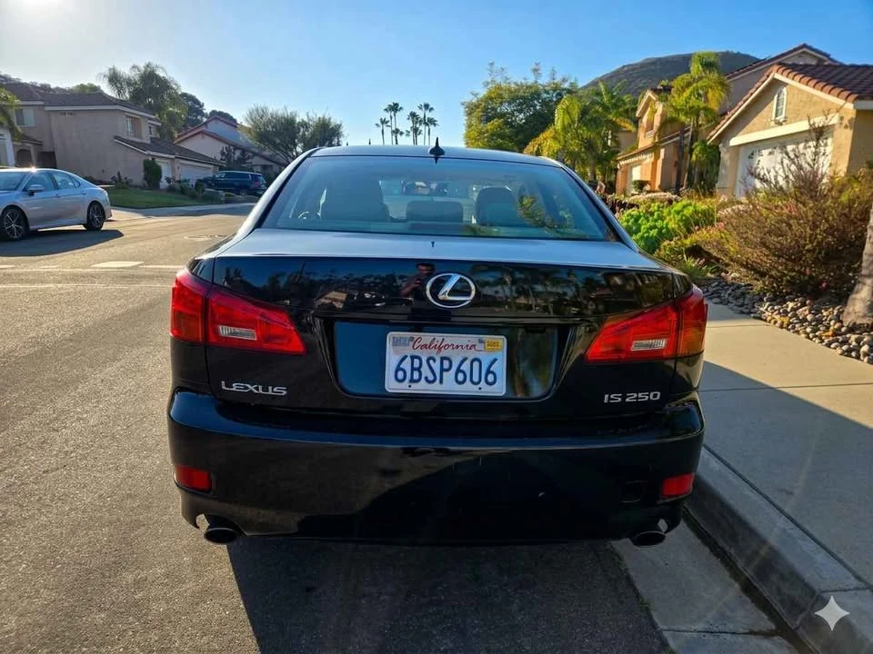 2007 Lexus IS 2nd Gen - Image 4 of 6