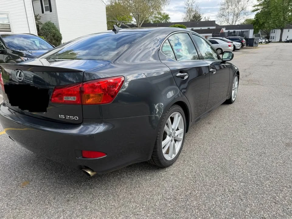 2007 Lexus IS 2nd Gen - Image 3 of 15