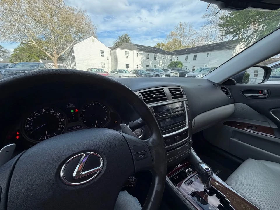 2007 Lexus IS 2nd Gen - Image 14 of 15