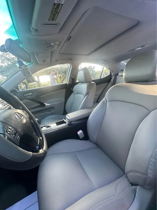 2007 Lexus IS 2nd Gen - Image 9 of 16
