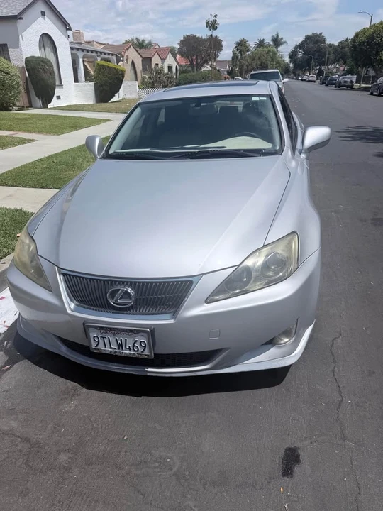 2007 Lexus IS 2nd Gen - Image 5 of 7