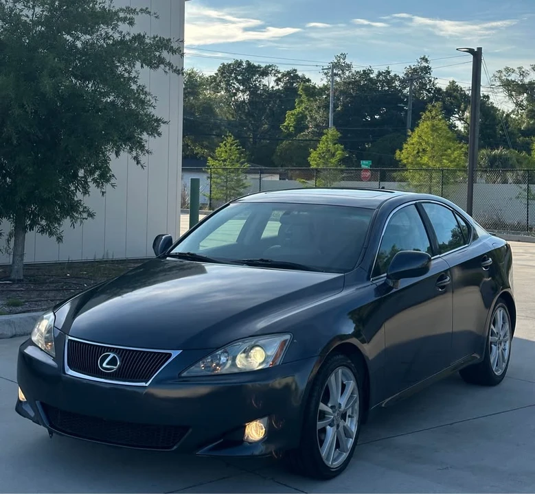 2007 Lexus IS 2nd Gen - Image 2 of 16