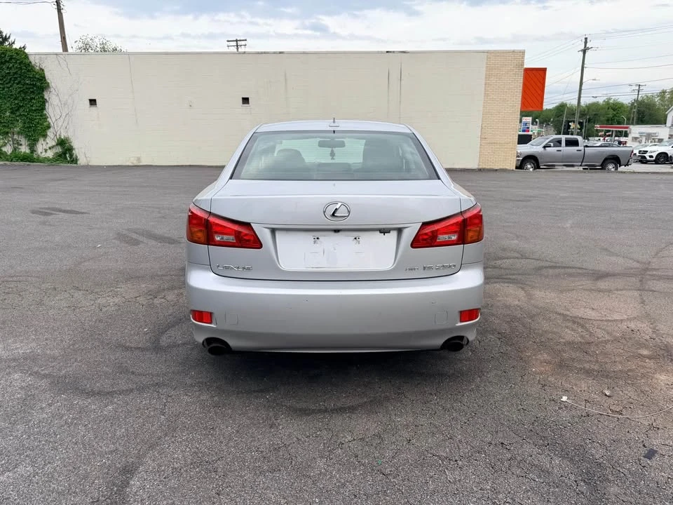 2007 Lexus IS 2nd Gen - Image 6 of 12