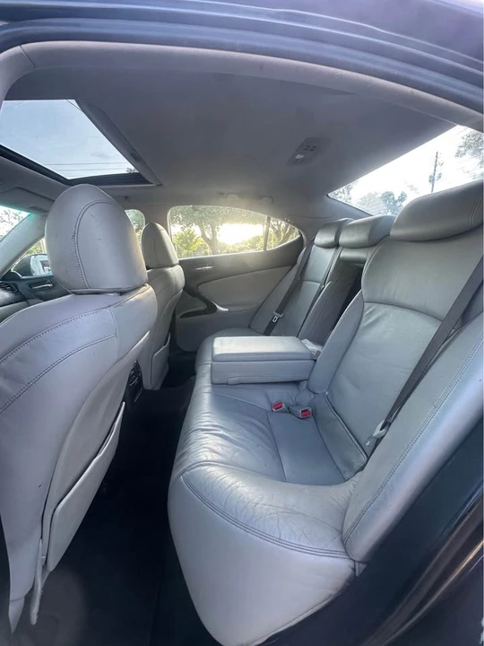 2007 Lexus IS 2nd Gen - Image 12 of 16