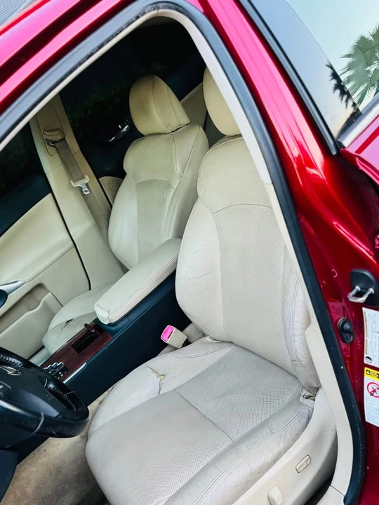 2007 Lexus IS 2nd Gen - Image 12 of 15