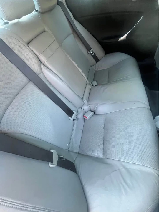 2007 Lexus IS 2nd Gen - Image 9 of 15