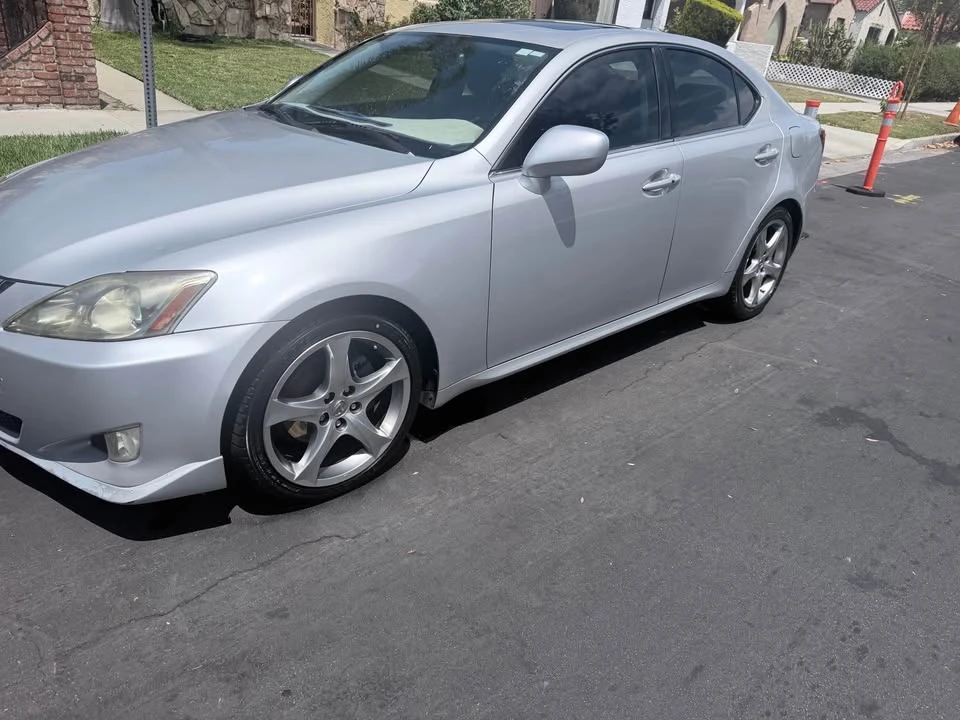 2007 Lexus IS 2nd Gen - Image 6 of 7