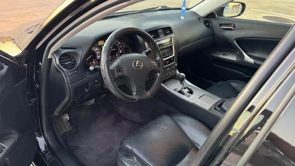 2007 Lexus IS 2nd Gen - Image 12 of 14