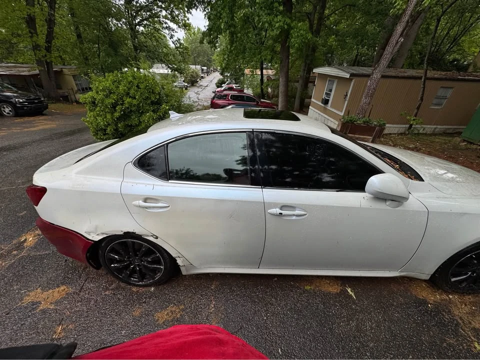 2007 Lexus IS 2nd Gen - Image 2 of 3