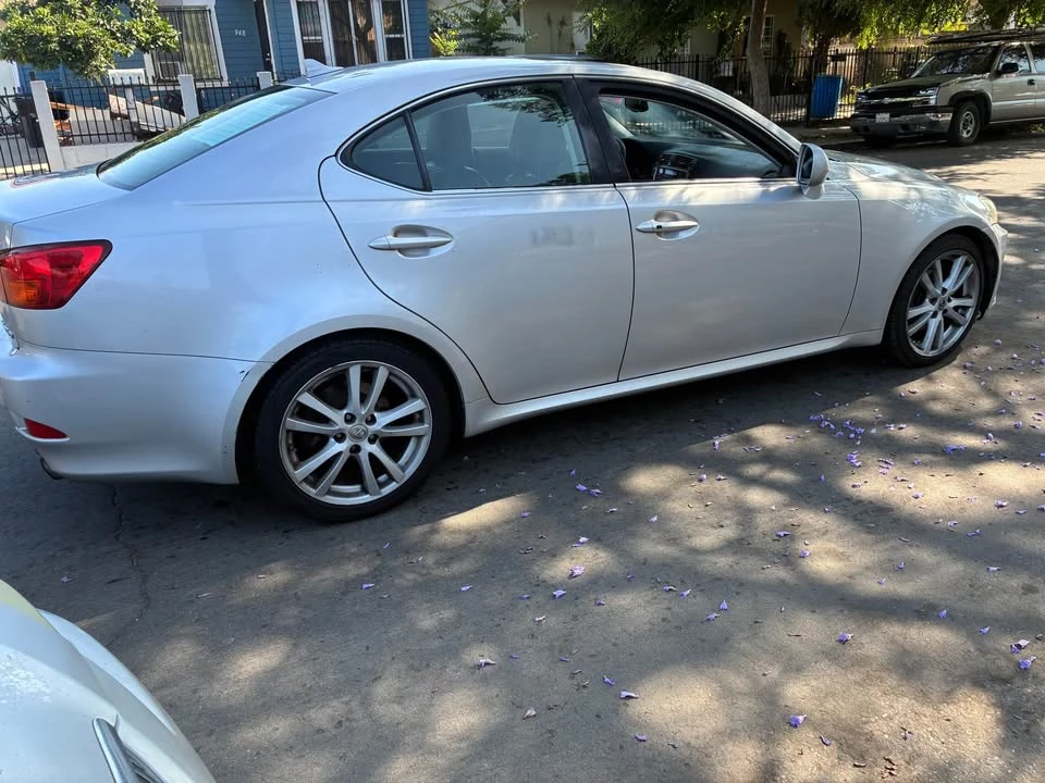 2007 Lexus IS 2nd Gen - Image 3 of 6