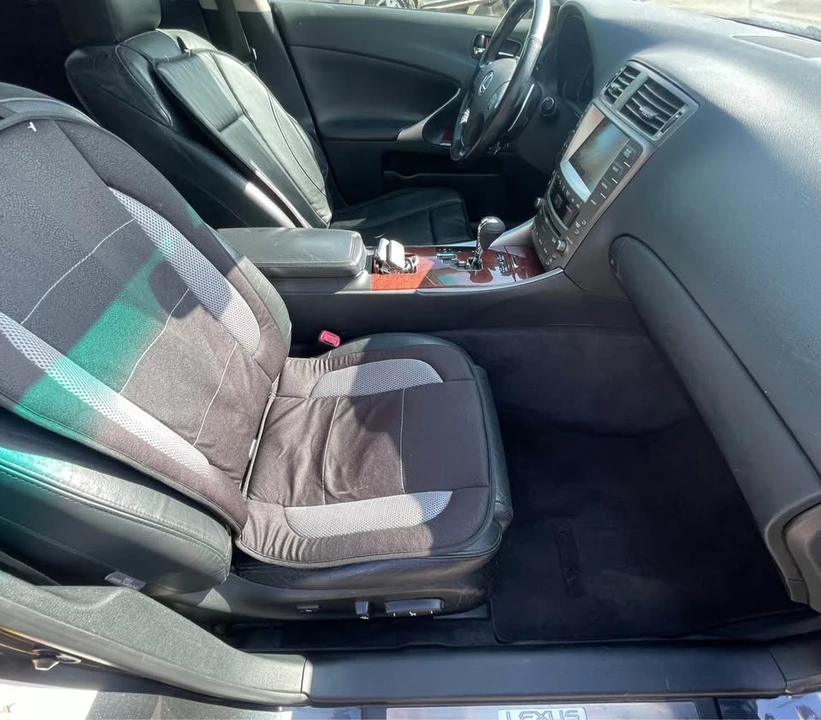 2007 Lexus IS 2nd Gen - Image 7 of 10