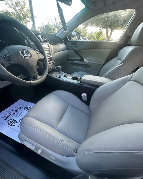 2007 Lexus IS 2nd Gen - Image 7 of 16
