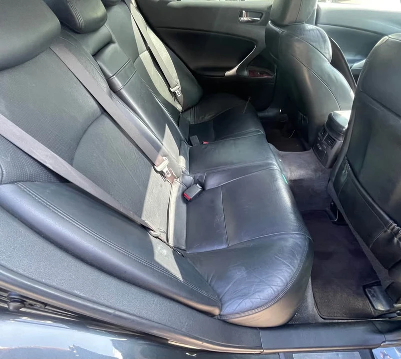 2007 Lexus IS 2nd Gen - Image 8 of 10