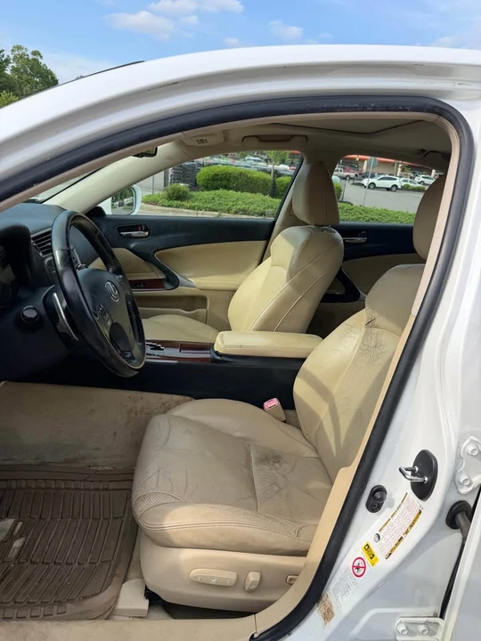 2007 Lexus IS 2nd Gen - Image 4 of 14