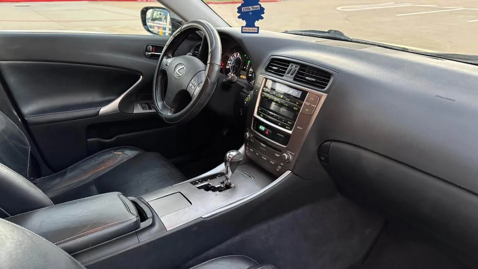 2007 Lexus IS 2nd Gen - Image 8 of 14