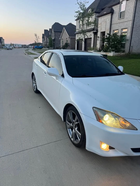 2007 Lexus IS 2nd Gen - Image 2 of 16